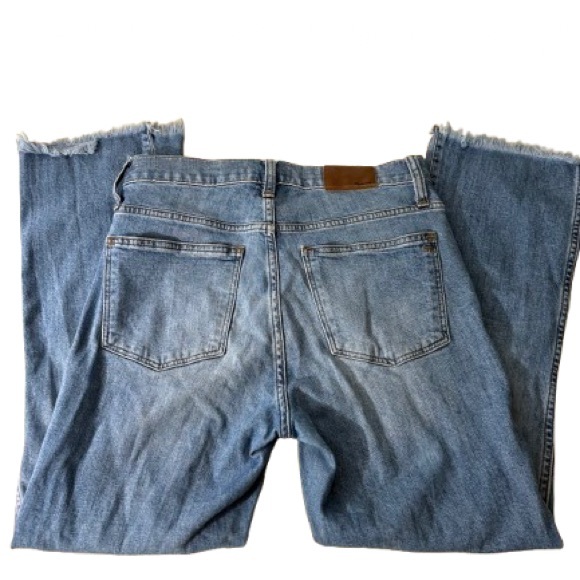 Madewell Cali Demi Boot Cut Jeans size 28 Raw Hem - Picture 10 of 10
